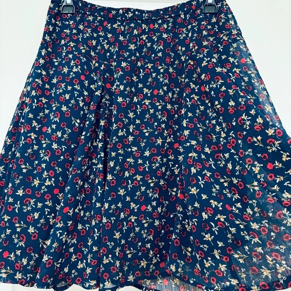 Old Navy XS Floral Navy blue red A Line Pull On chiffon flirty preppy mini skirt